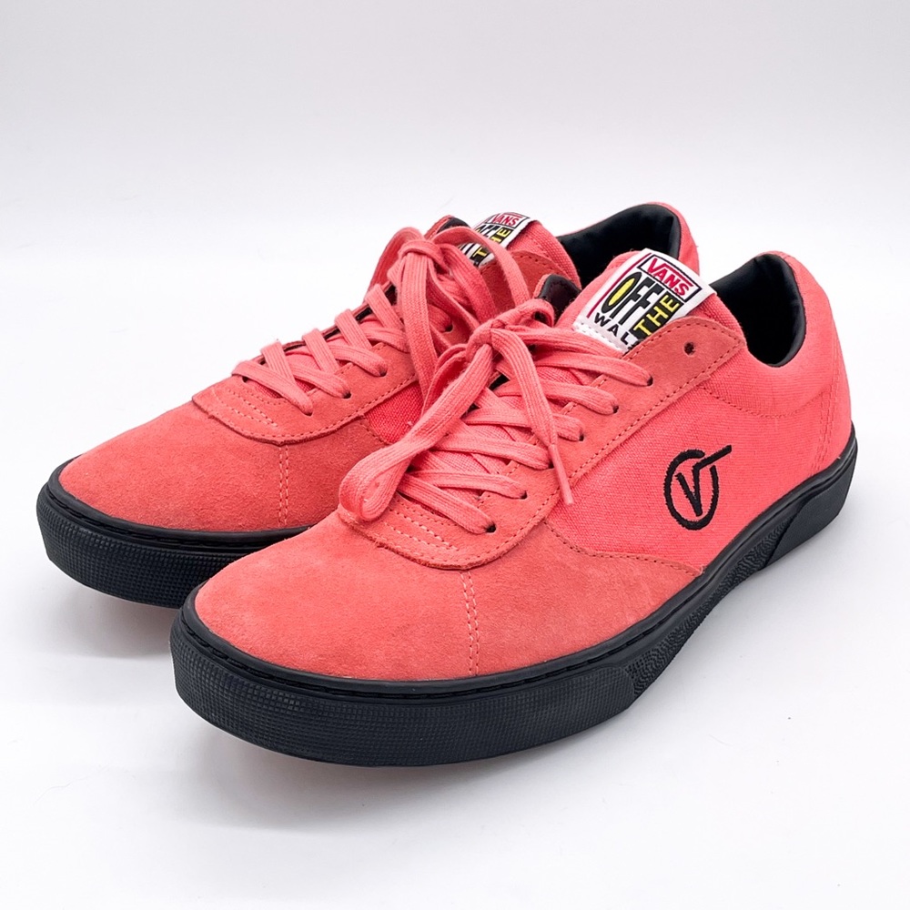 Hyper pink salmon and black vans size 10 men’s shoes